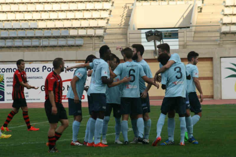 Segunda goleada para seguir arriba