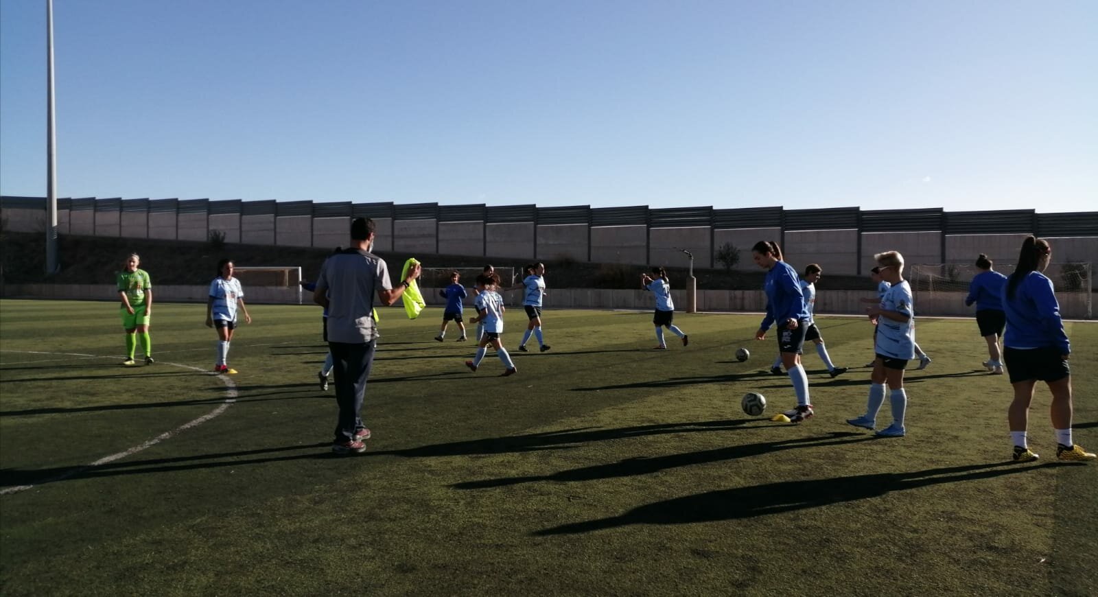Lluvia de goles del Sénior Femenino ante el Cuevas CF