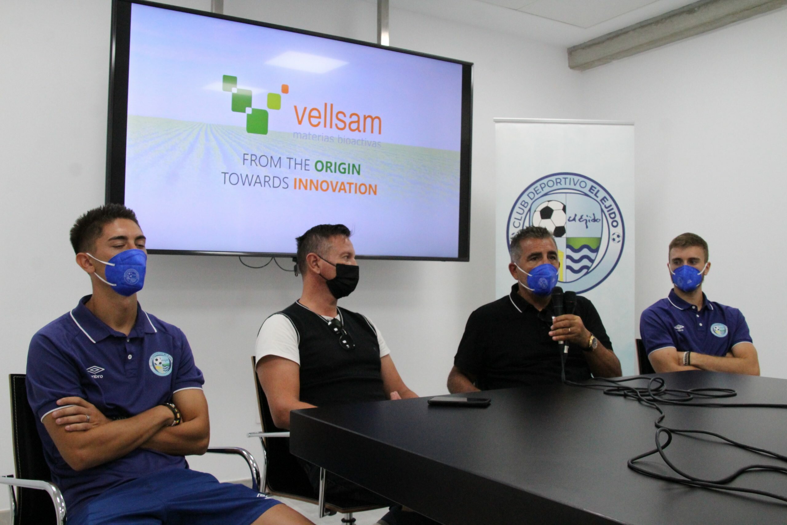 Lucho y Sergio Montero se presentan en Vellsam