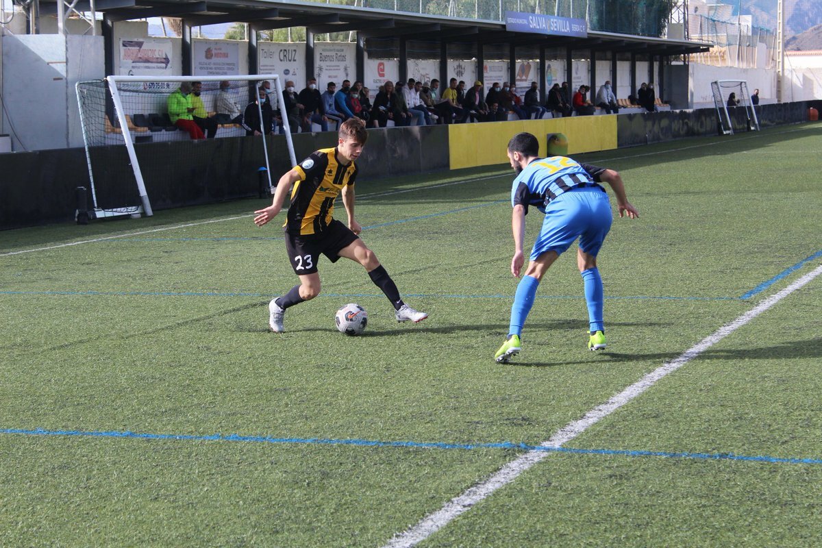 El Berja CF despide la temporada con un empate en Churriana