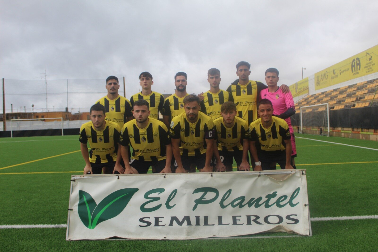 El Berja CF se complica su posición tras perder en casa